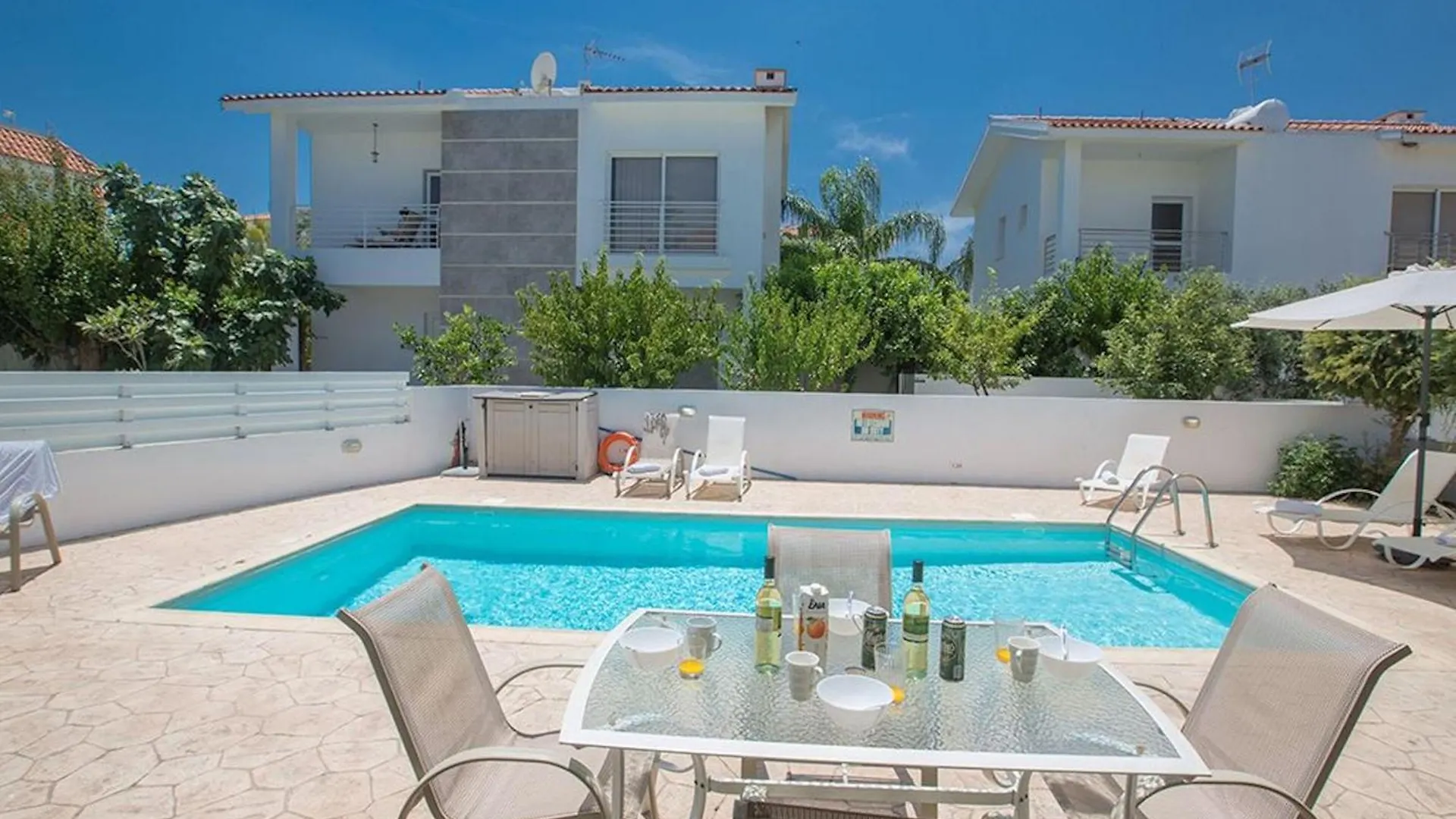Central Protaras Villa 3 Bedrooms Private Pool Villa Dafnis Morfi Close To Protaras Strip 0*,  Zypern