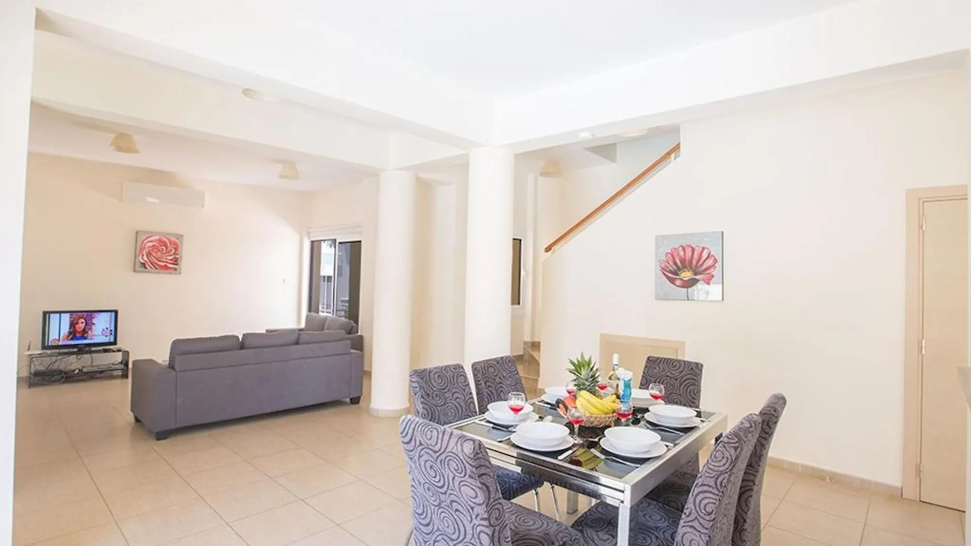 Central Protaras Villa 3 Bedrooms Private Pool Villa Dafnis Morfi Close To Protaras Strip Cyprus